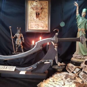 „Akivasha“ - kunstvoll gefertigtes Fantasy-Sammlerstück aus Karbonstahl