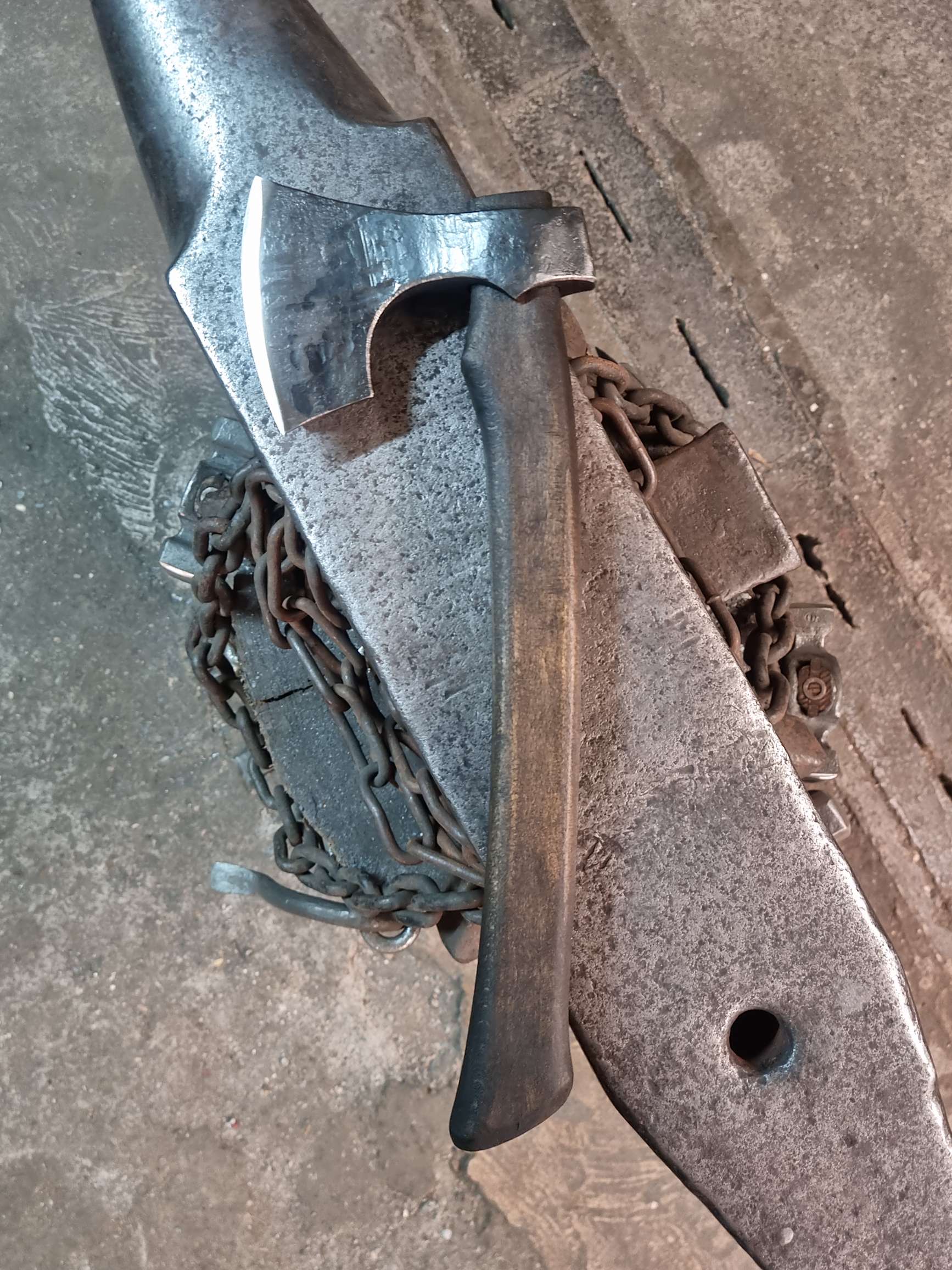 Handgefertigtes nordisches Sammlerstück - zweiohriges Design – Bild 2