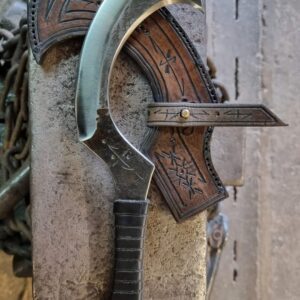 Handgefertigtes Sammlerstück in Sichel-Form 1