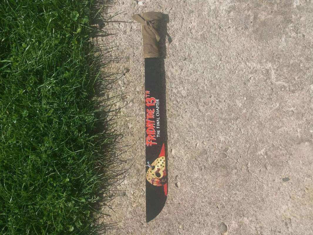 Handbemalte Jason Machete (Hand-painted Jason machete) 3