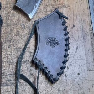 Universalschutz aus Leder - für alle Warmaiden and Berserk Werkzeuge