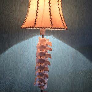 Tischlampe aus echtem Leder mit Knochen (Lamp with genuine leather and bones) 2